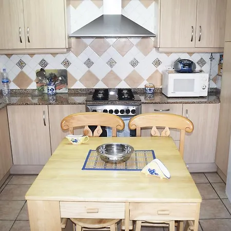 Apartamento Naranja Апартаменты *